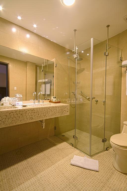 Junior Suite,114099452:JPEG